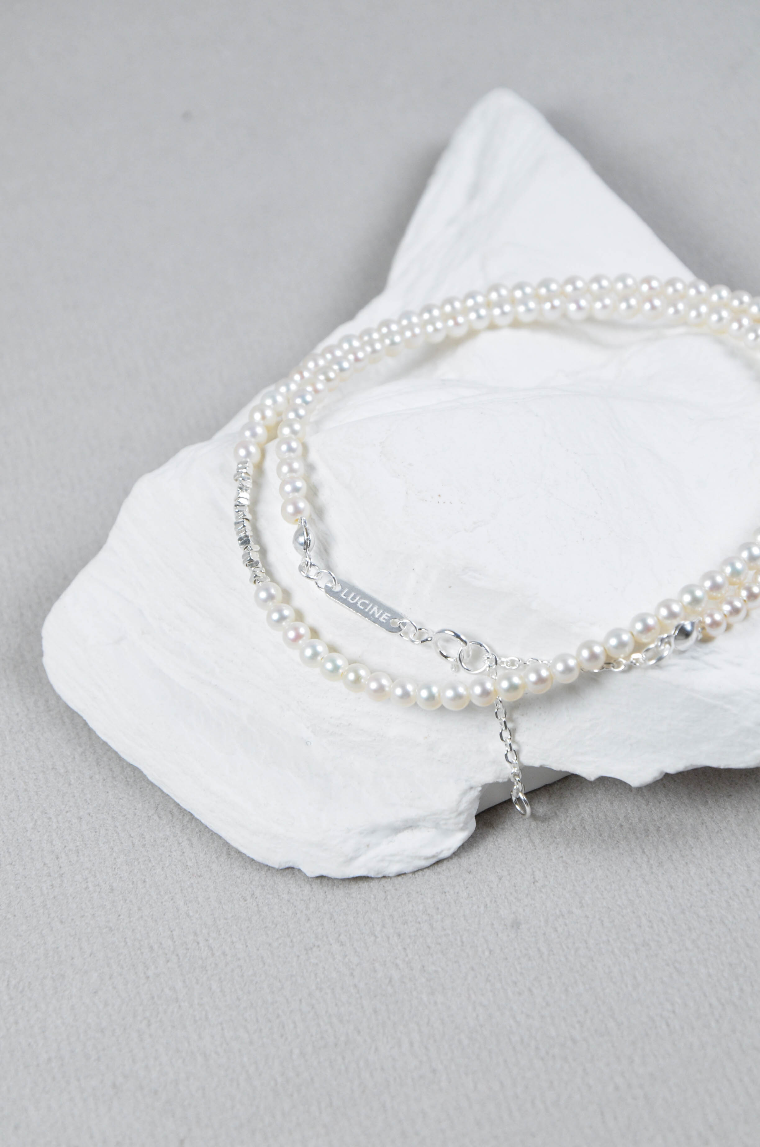 silver accent pearl strand necklace